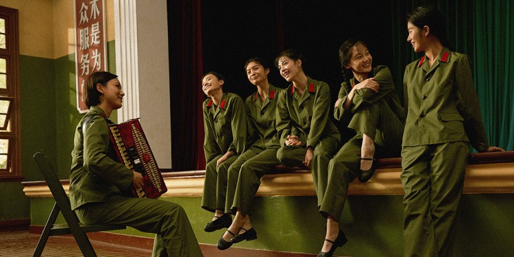 Feng Xiaogang Youth still one