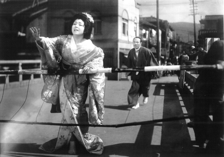 「偽れる盛装」(C)KADOKAWA1951