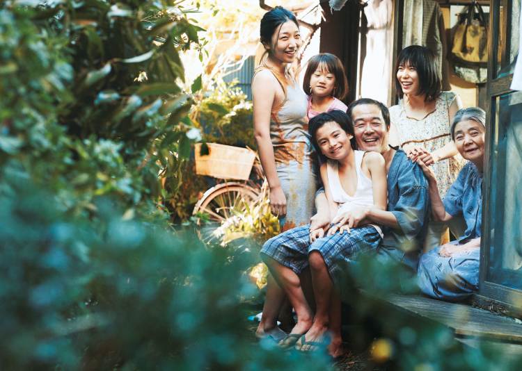 Shoplifters still 2