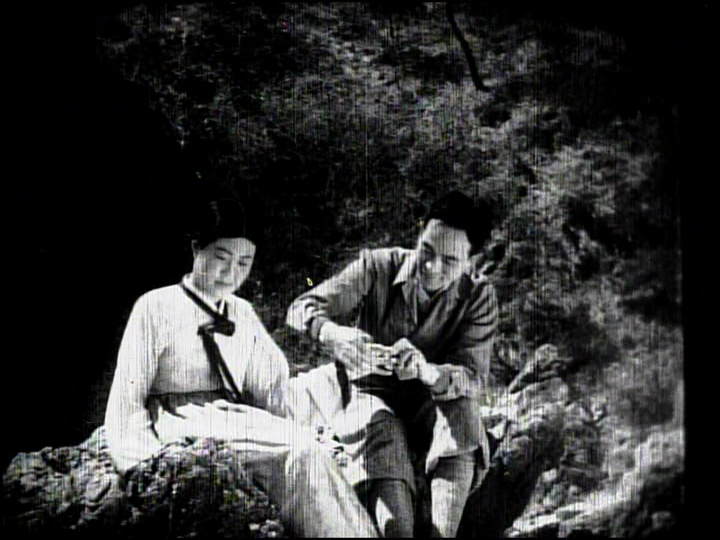 vlcsnap-2019-02-18-01h49m56s589