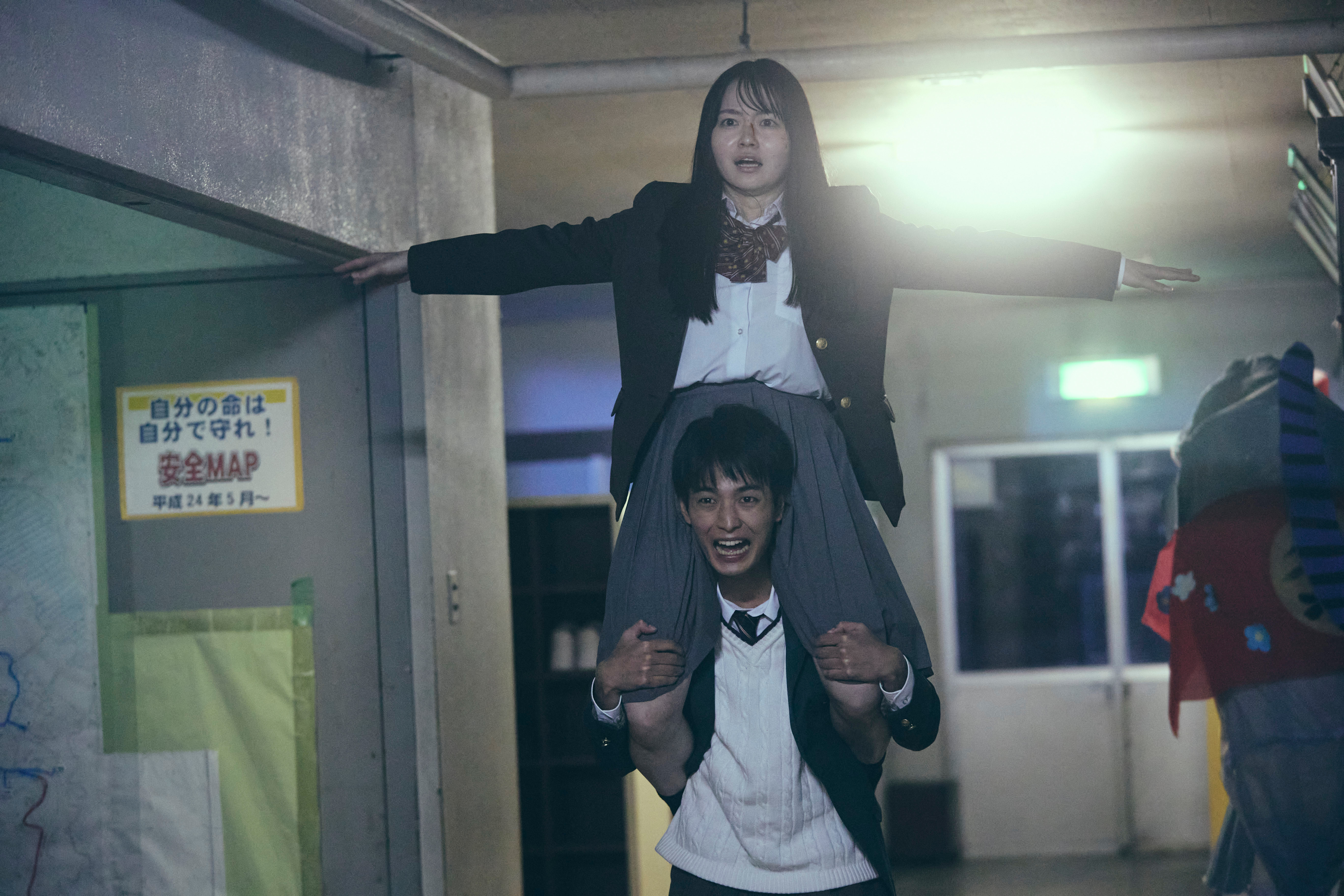 Yuta Tsutsumi 作 2026 女性の頭 New Group (Yuta Shimotsu, 2025) – Windows on Worlds